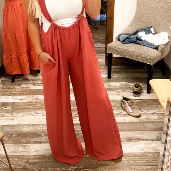 New Zenana Women’s Rust Wide-Leg Suspender Jumpsuit Overalls Size Small - Picture 4 of 13